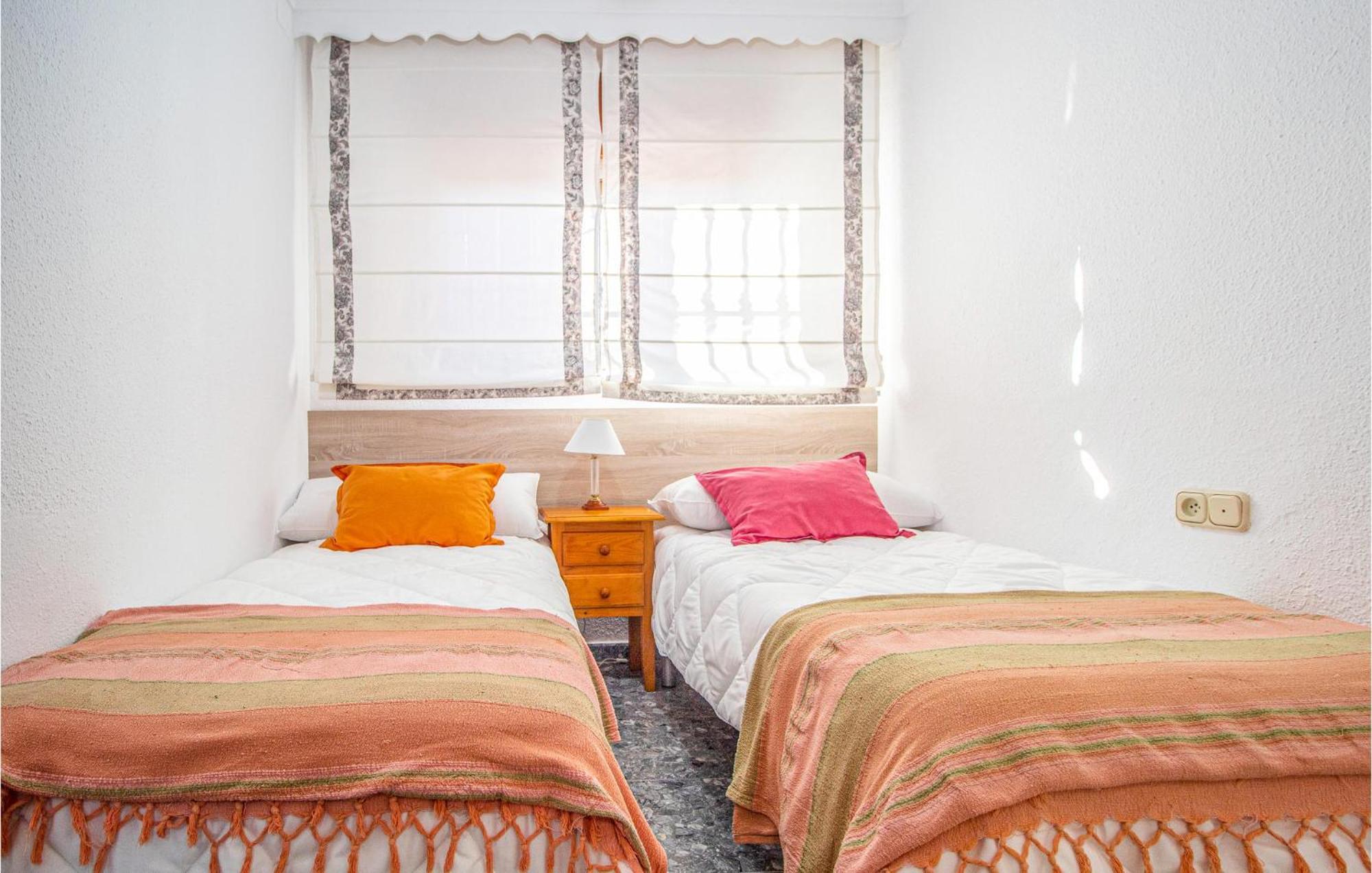 Stunning Home In Mlaga With 2 Bedrooms And Wifi Малага Экстерьер фото
